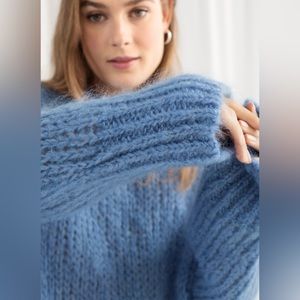 Beautiful blue & Other Stories wool sweater
